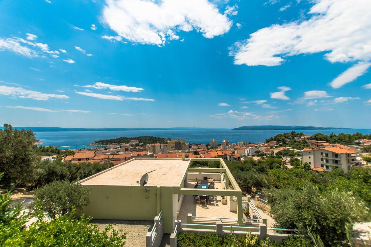 Ozzi With 9 Bedrooms & Private Pool Villa *